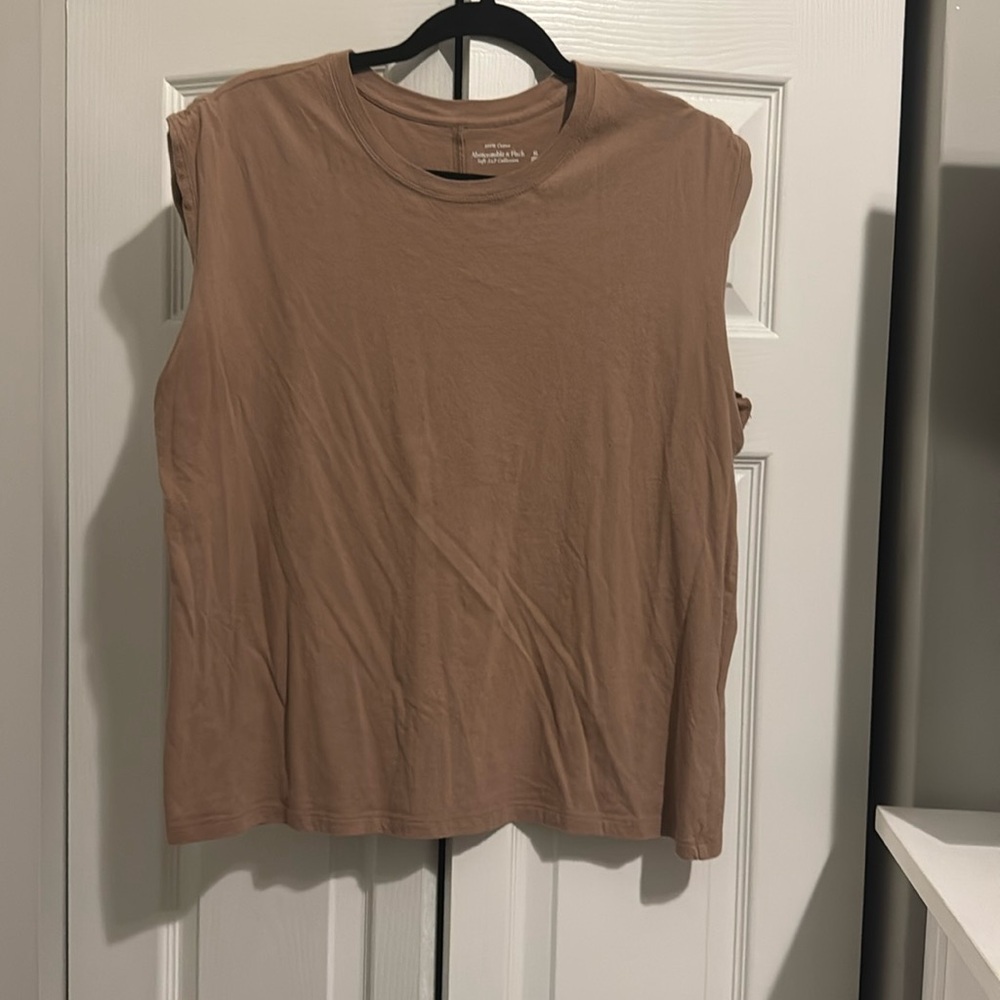 Abercrombie and Fitch muscle T-shirt, so soft collection